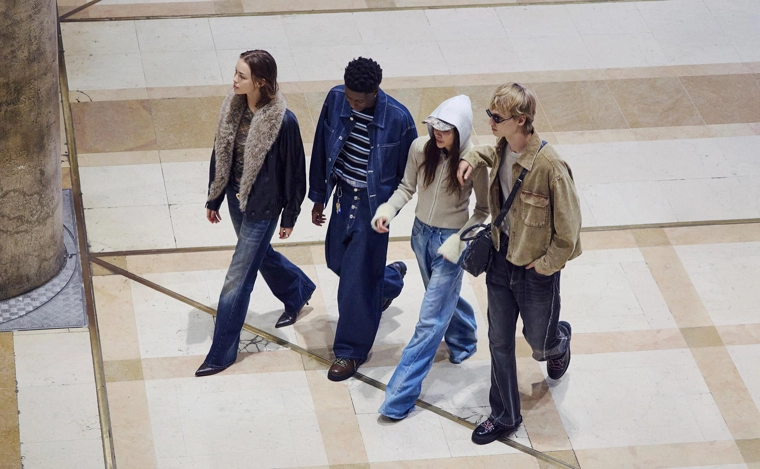 Джинсовая рубашка bershka