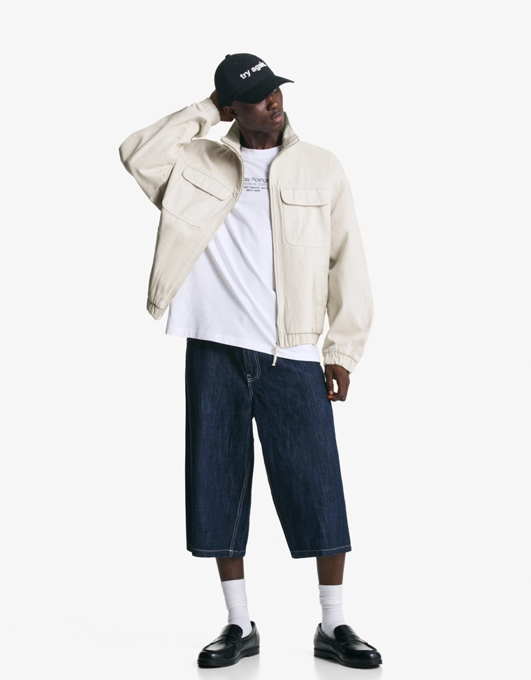 Куртка с карманами