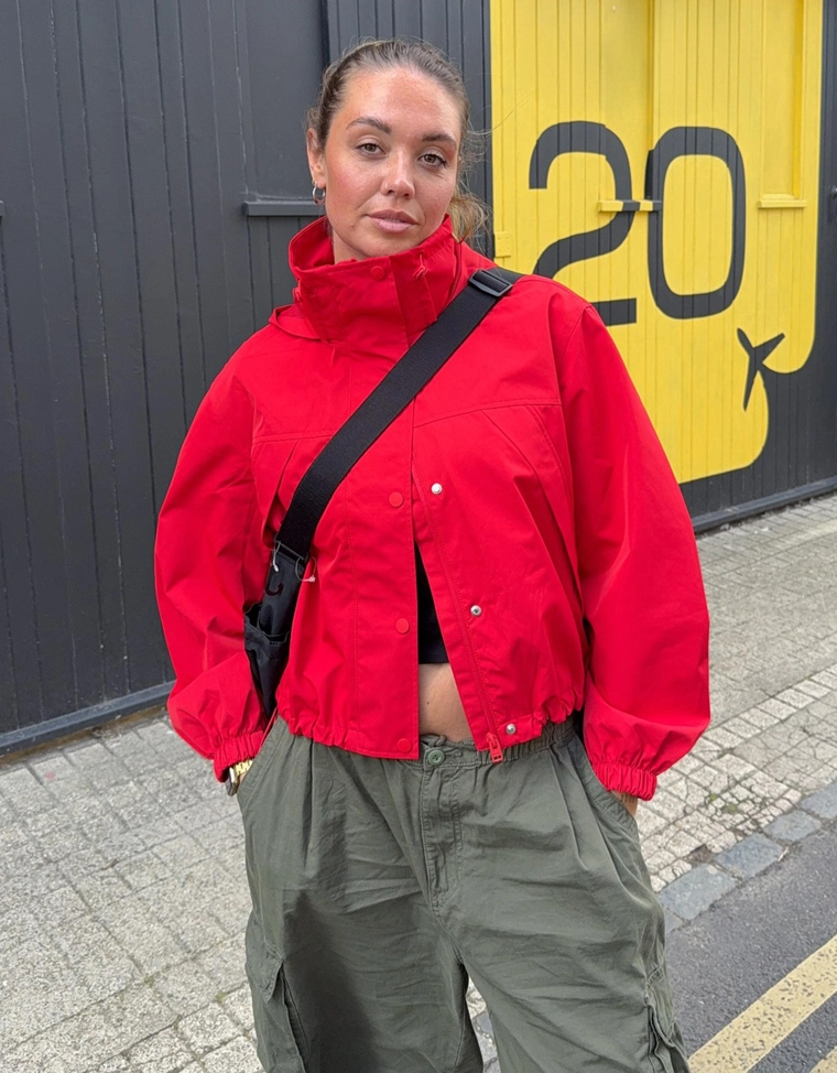 Брюки-парашюты с карго-карманами