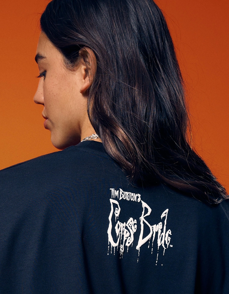 Футболка «Труп невесты» с принтом и короткими рукавами