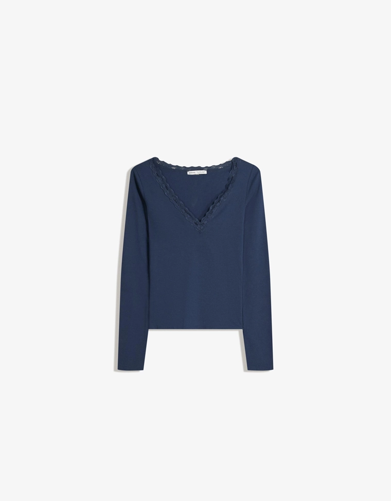 Футболка с длинным рукавом из кружева