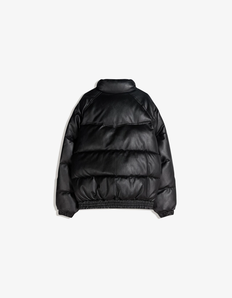 Куртка-пуховик из искусственной кожи