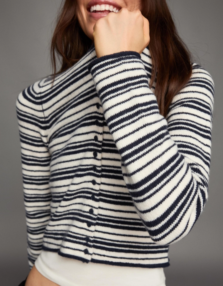 Трикотажный кардиган в полоску