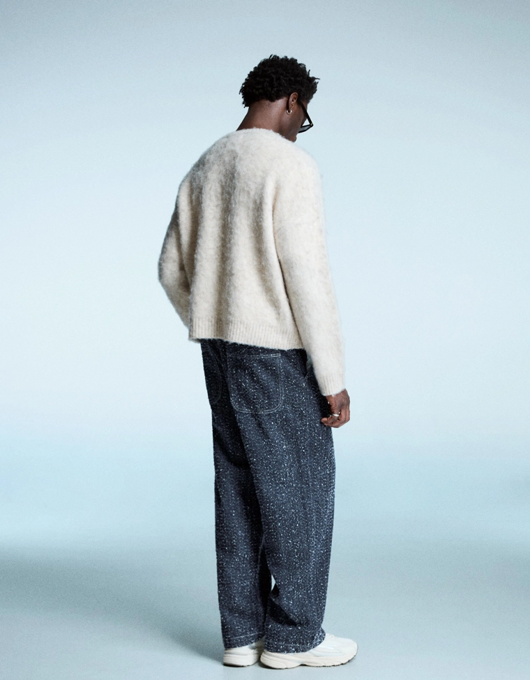 Джинсы свободного кроя с вышивкой