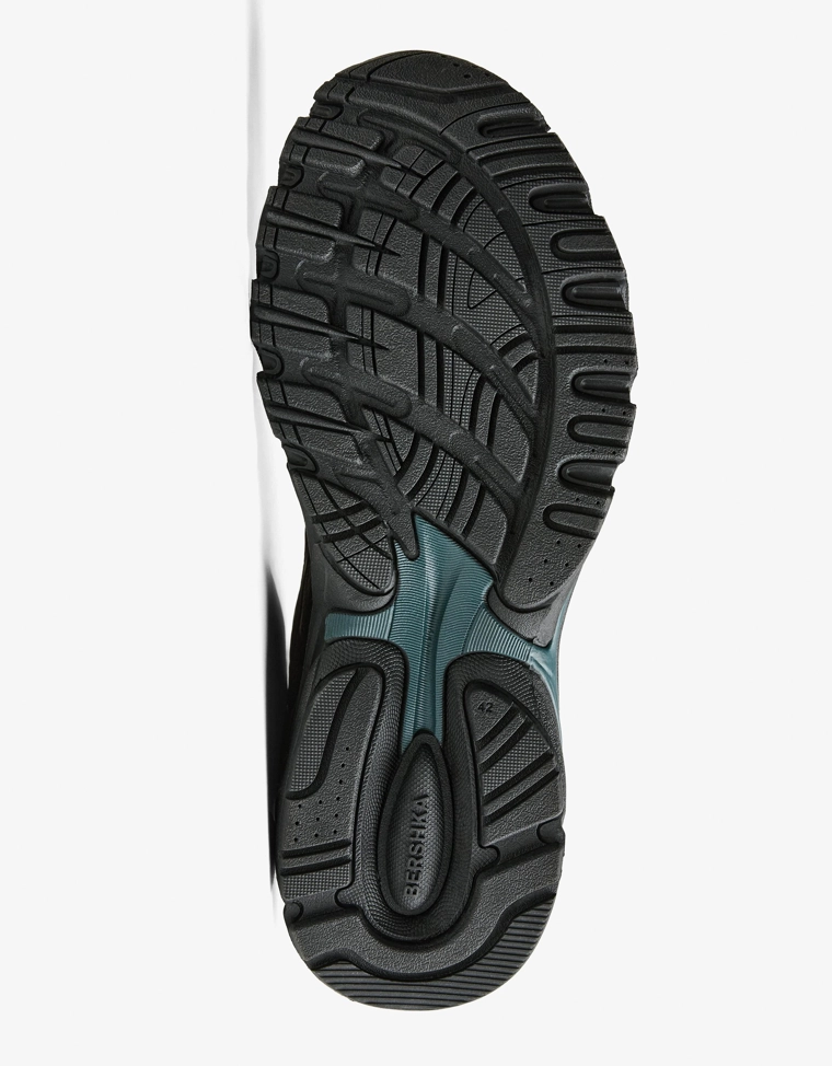 Повседневные многокомпонентные кроссовки