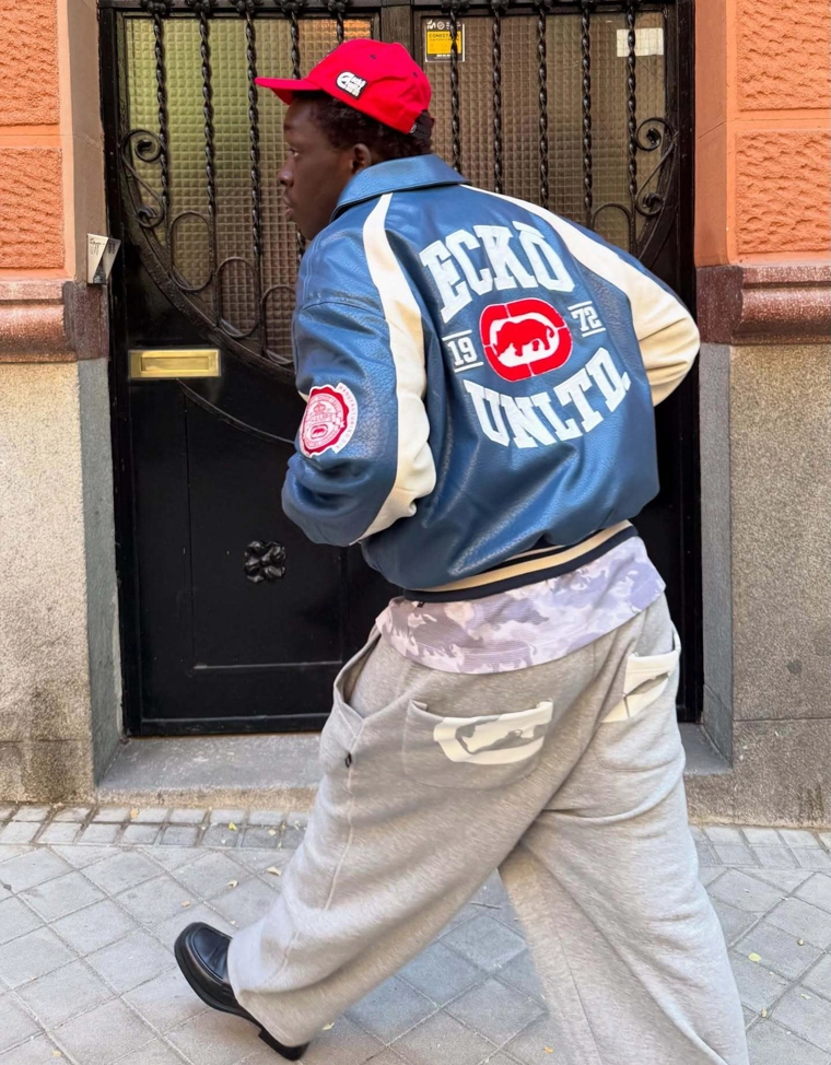 Бейсболка ecko unltd с нашивками