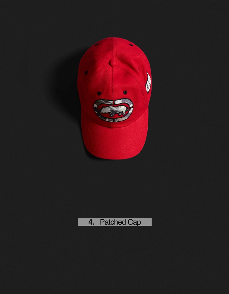 Бейсболка ecko unltd с нашивками