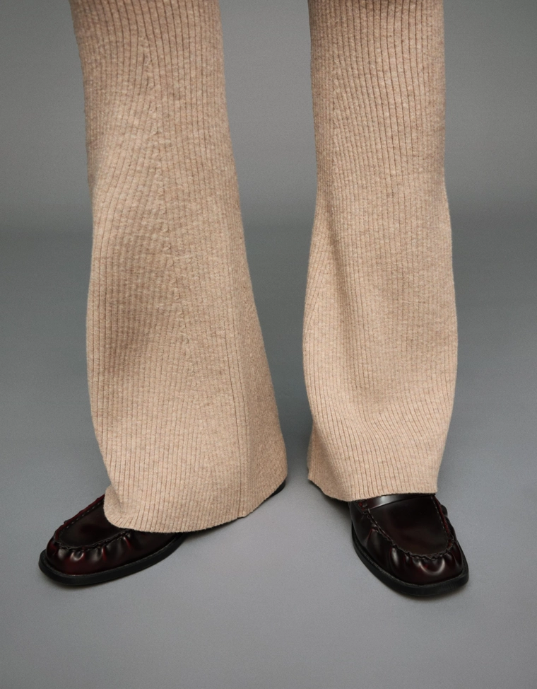 Широкие вязаные брюки