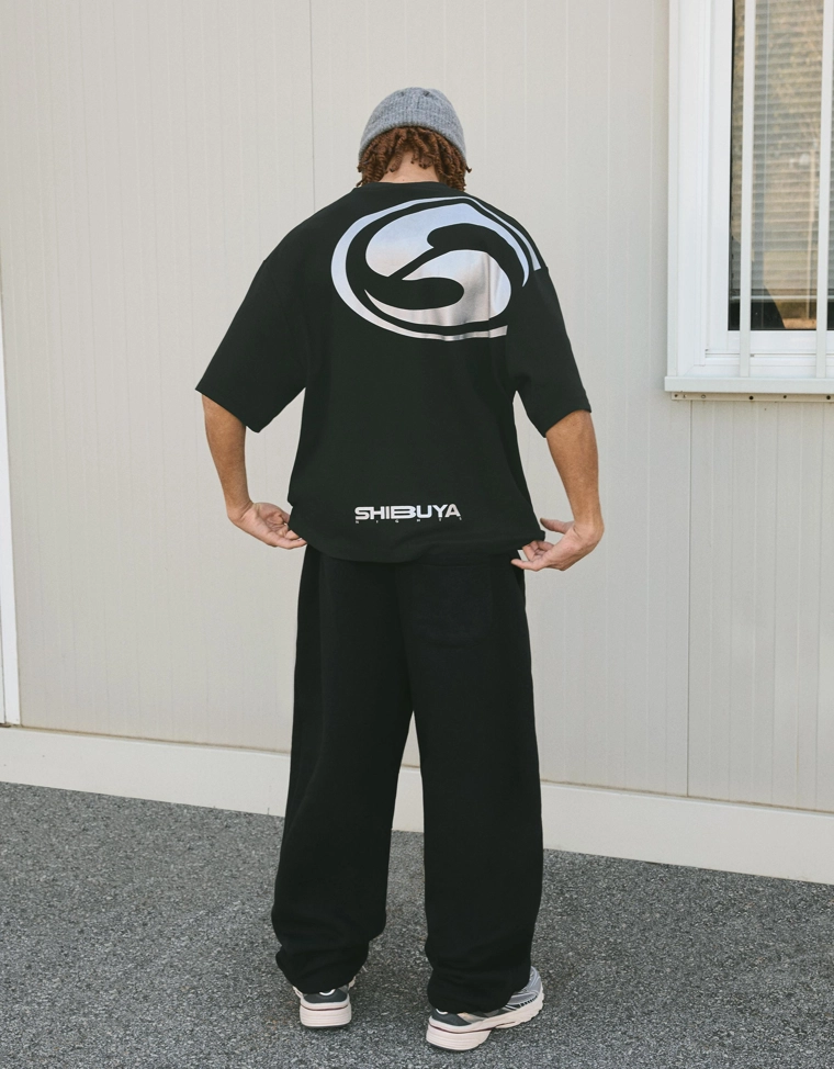 Футболка геометрического кроя с короткими рукавами и принтом