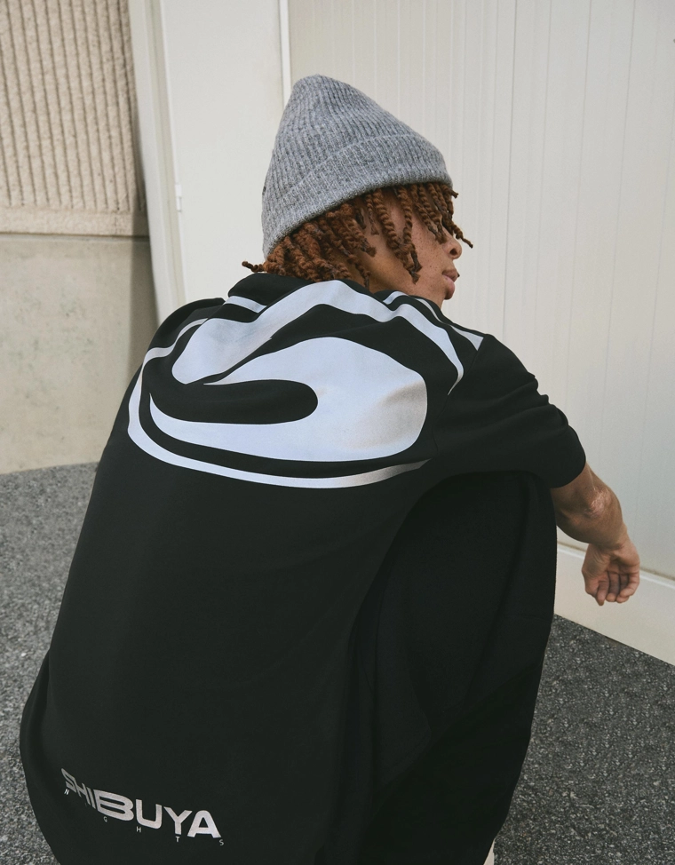 Футболка геометрического кроя с короткими рукавами и принтом