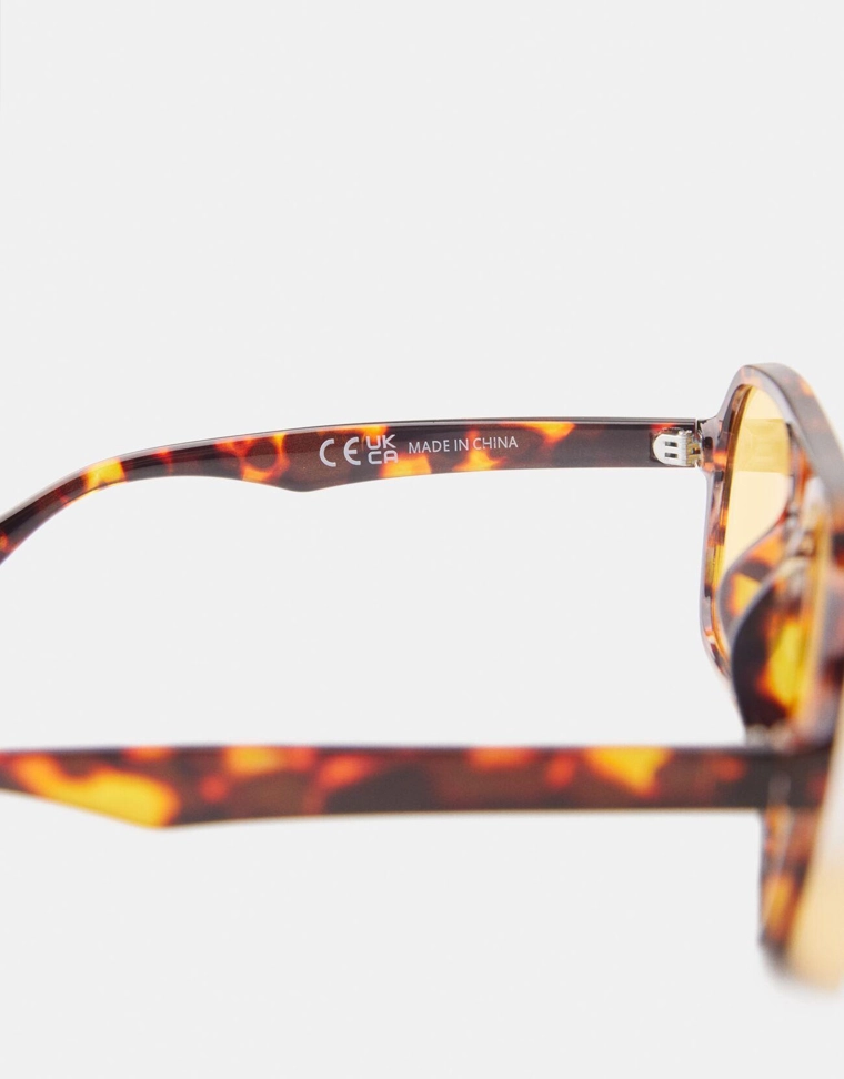 Солнцезащитные очки в стиле ретро