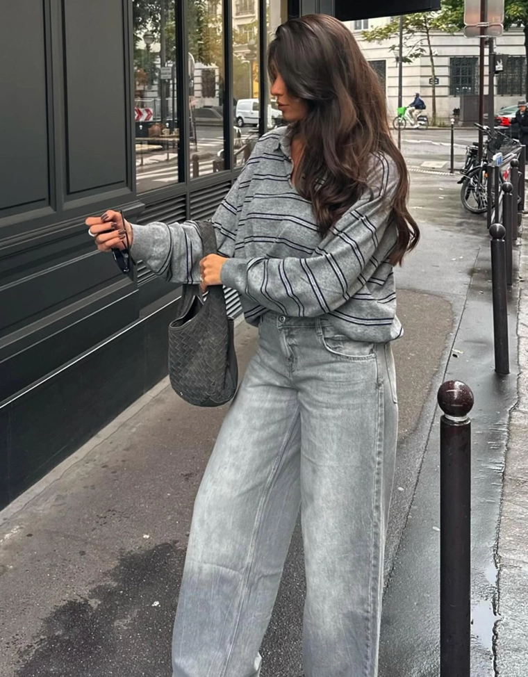 Джинсы с широкими штанинами