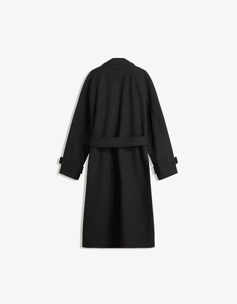 Тренч из мягкой ткани с поясом