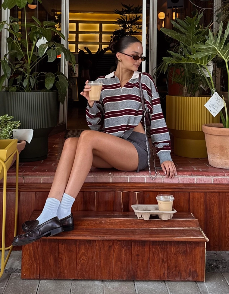 Свитер с воротником поло