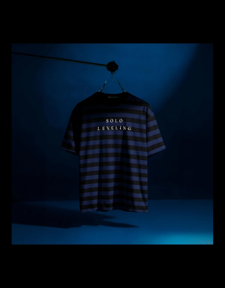 Футболка с короткими рукавами и принтом Solo Leveling