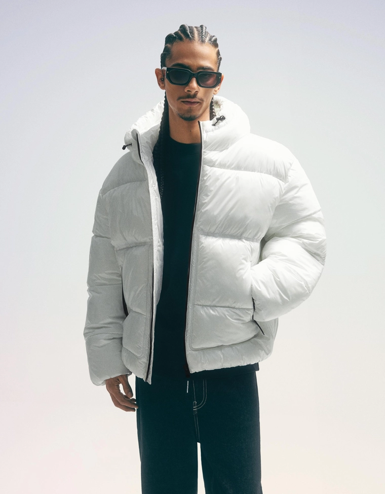 Пуховик с капюшоном