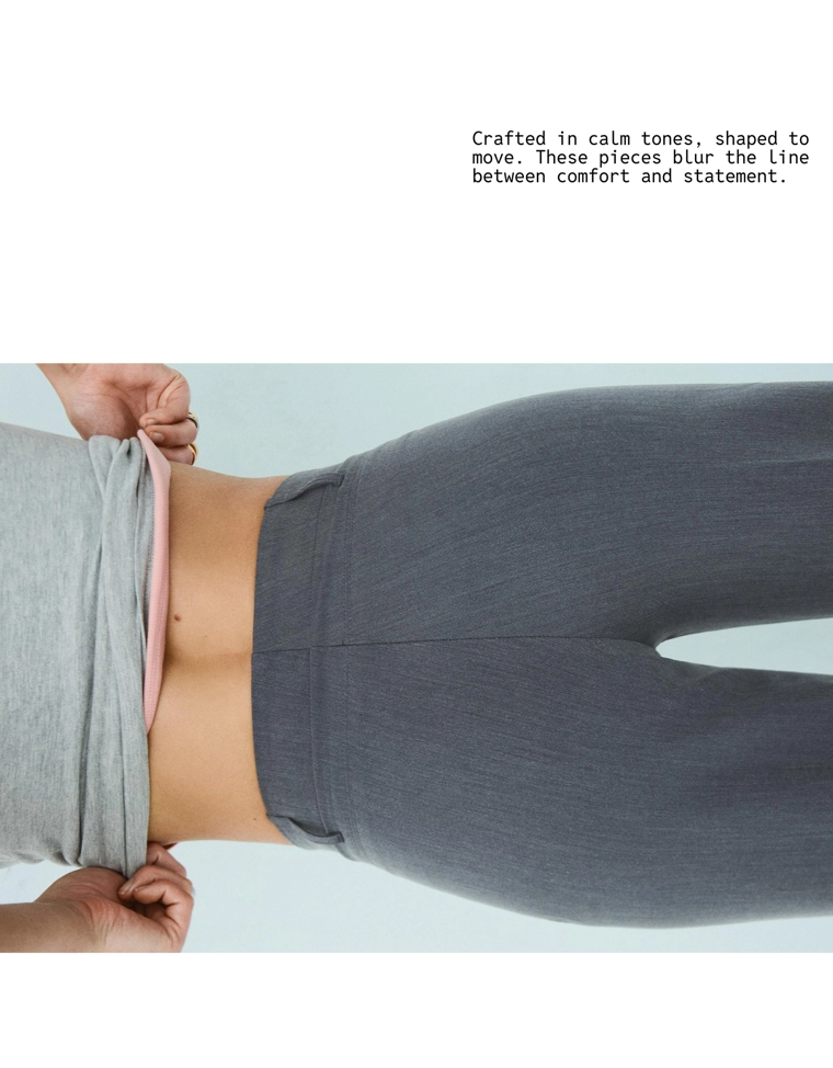 Брюки с широкими штанинами