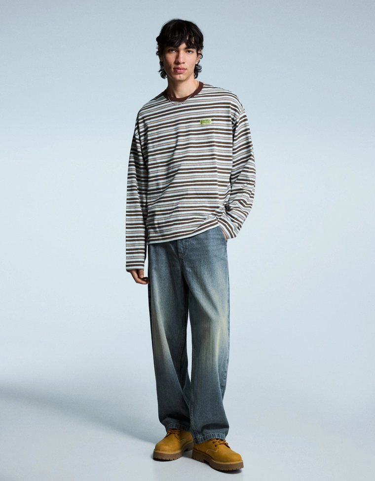 Джинсы в стиле скейтер