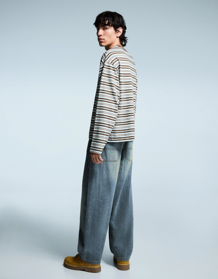 Джинсы в стиле скейтер