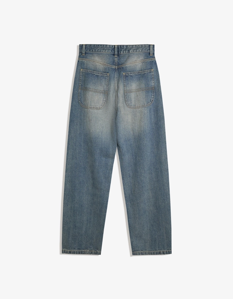 Джинсы в стиле скейтер