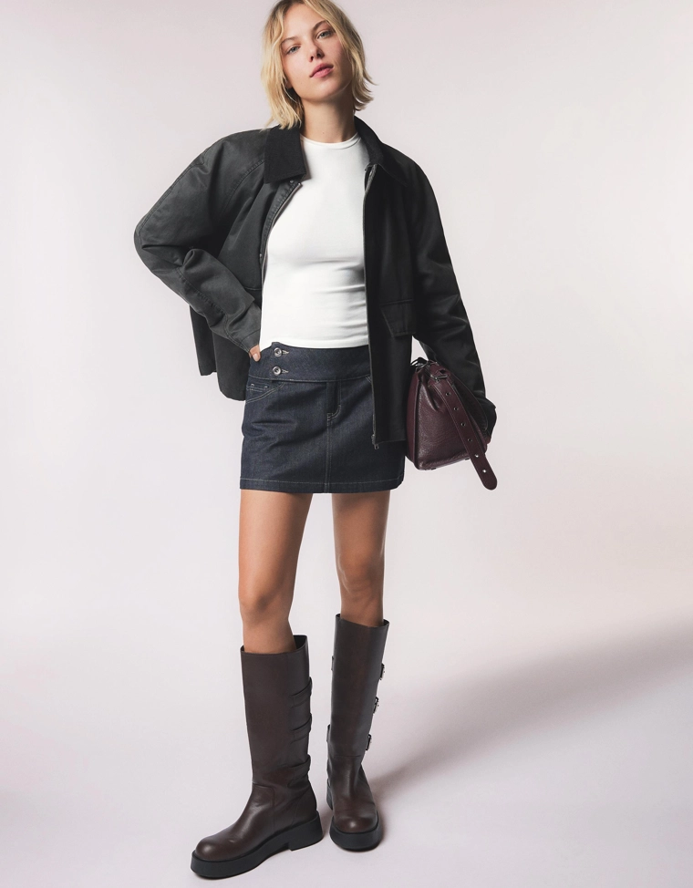 Футболка с круглым вырезом