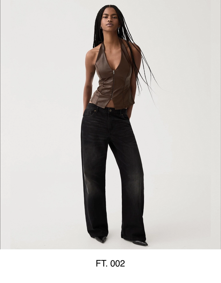 Топ из искусственной кожи с горловиной халтер и молнией