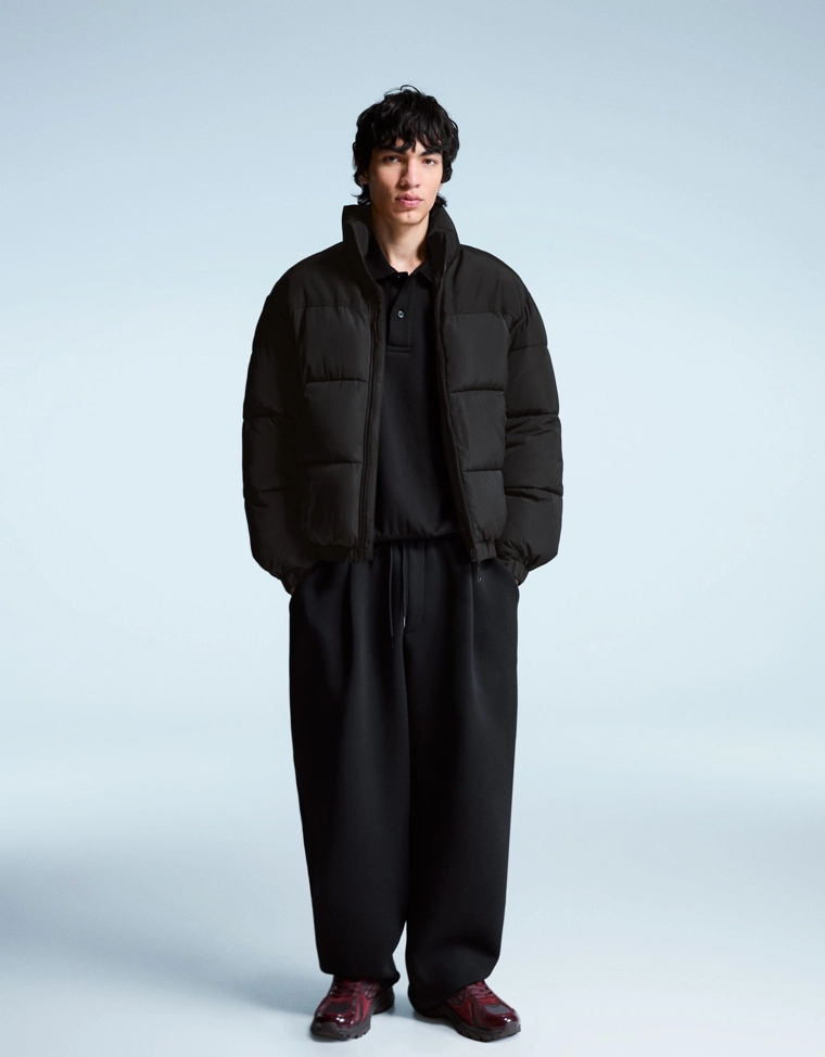 Технологичный пуховик