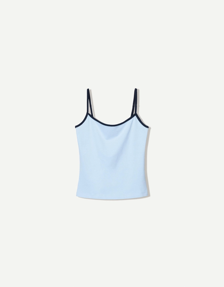 Топ на бретелях