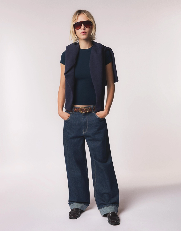 Футболка с круглым вырезом