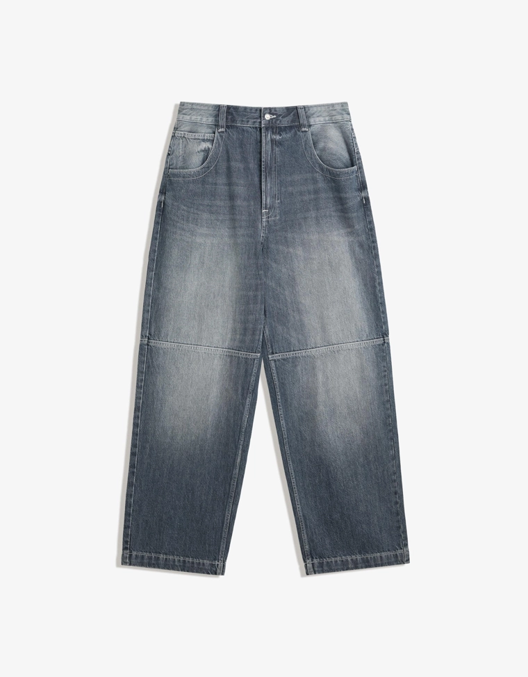 Джинсы объемного свободного кроя