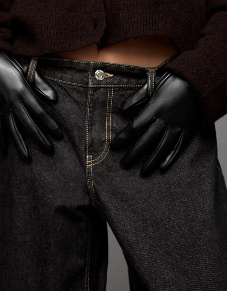 Перчатки из искусственной кожи