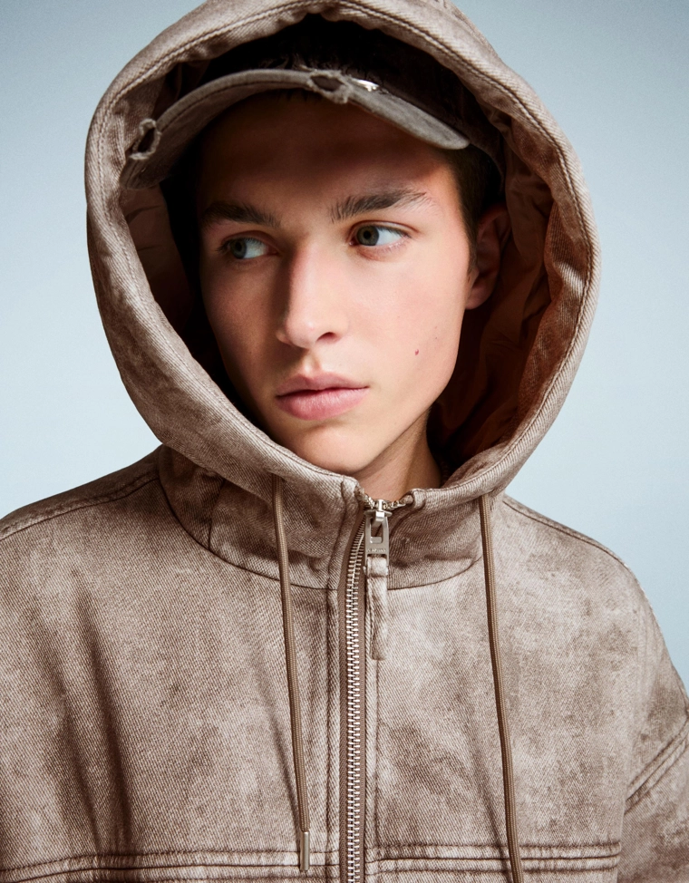 Куртка с капюшоном