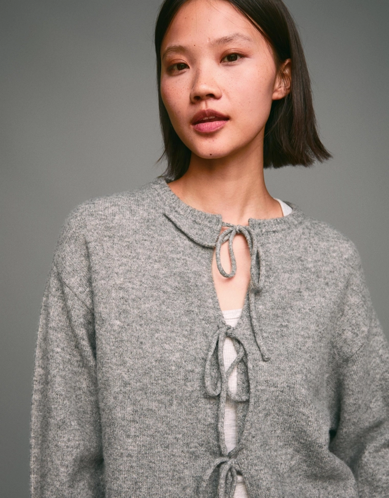 Кардиган с завязками