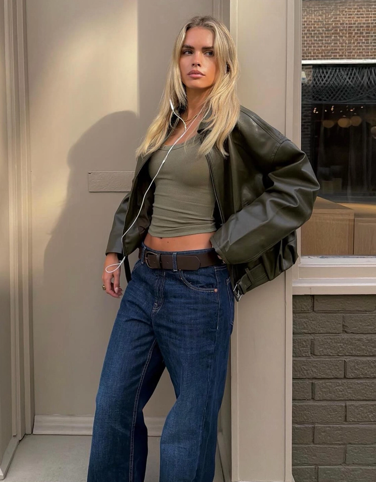 Джинсы свободного кроя