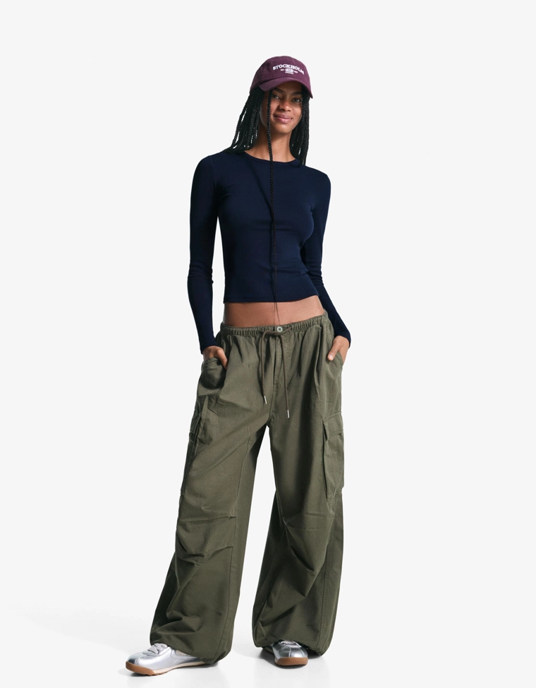 Топ с длинным рукавом