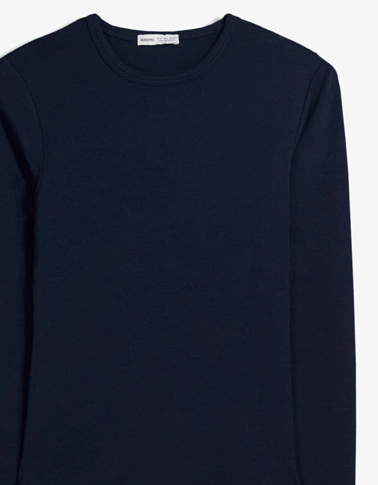 Топ с длинным рукавом