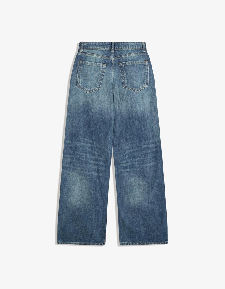 Широкие джинсы