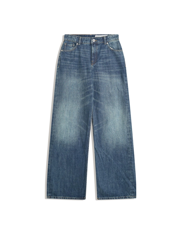 Широкие джинсы