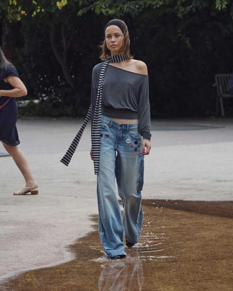 Джинсы в стиле бойфренд