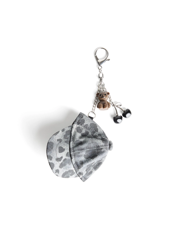 Брелок «Кепка»