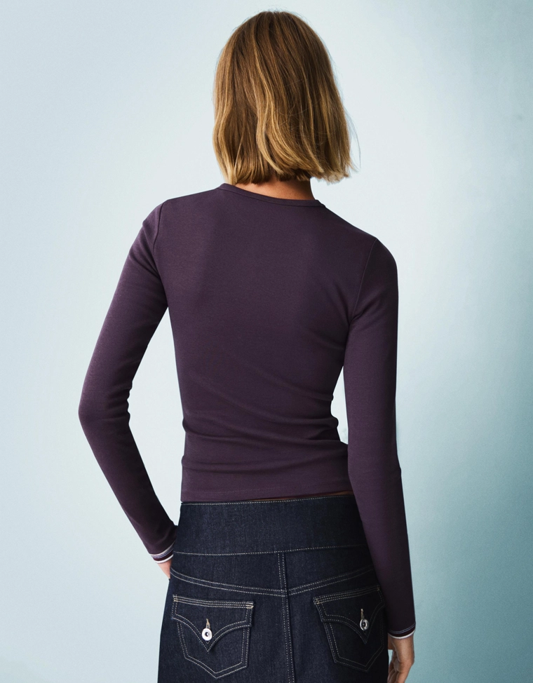 Топ с длинными рукавами