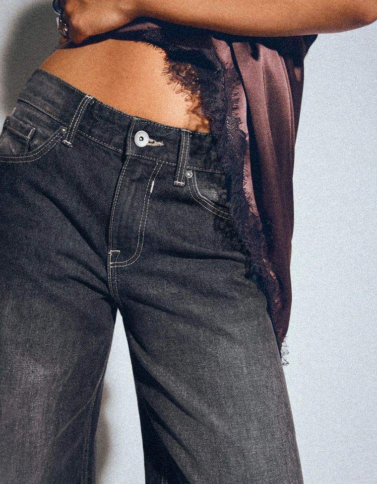 Джинсы в стиле бойфренд