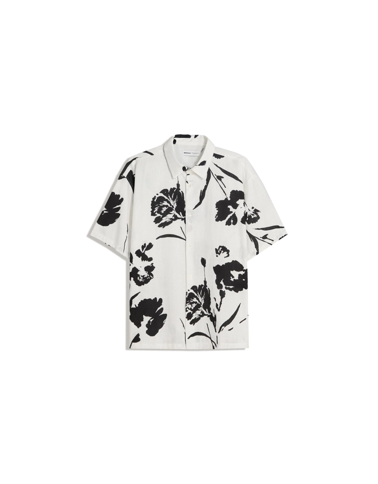 Рубашка в стиле рустик с короткими рукавами и принтом