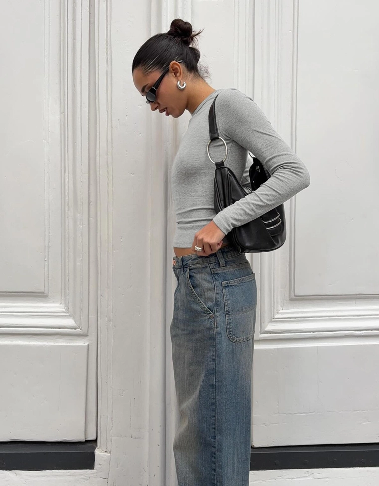 Топ с длинными рукавами