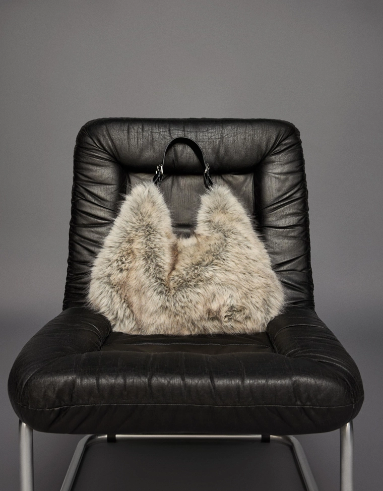 Сумка на плечо из искусственного меха