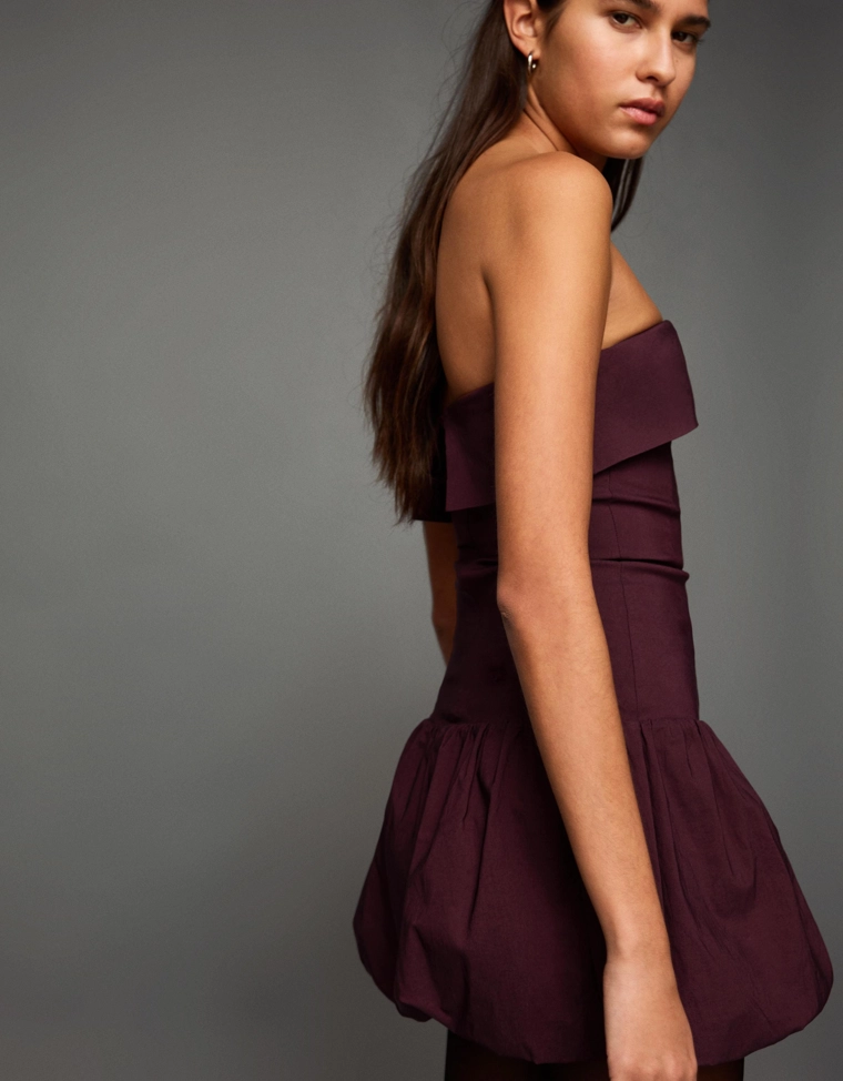 Платье-баллон мини с открытыми плечами