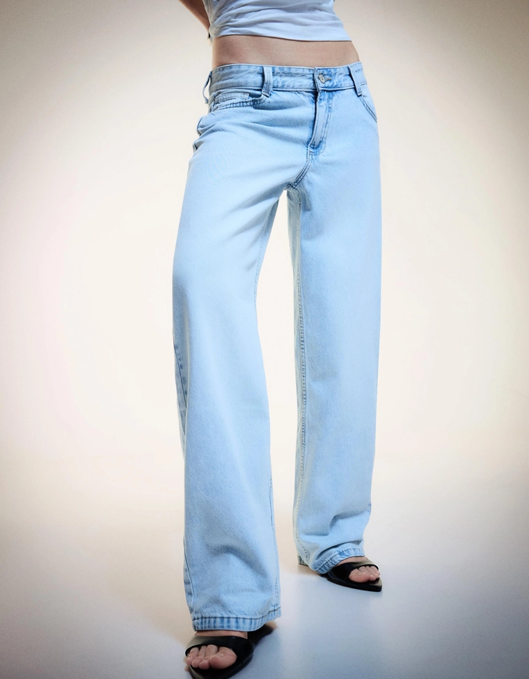 Джинсы barrel свободного кроя