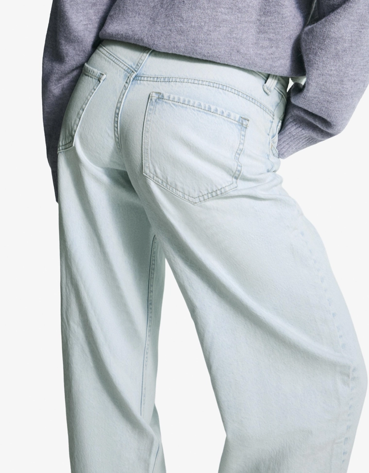 Джинсы barrel свободного кроя