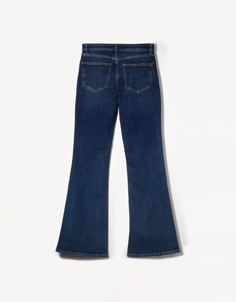 Джинсы клеш