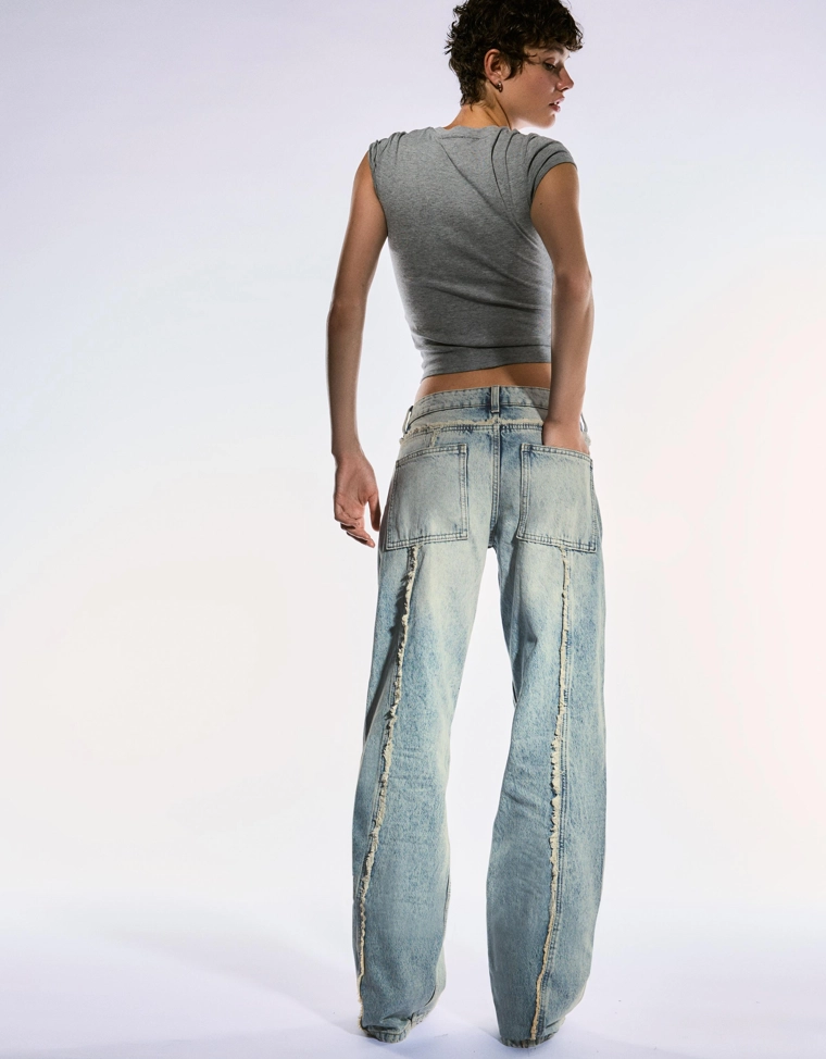 Low waist baggy jeans with fringing